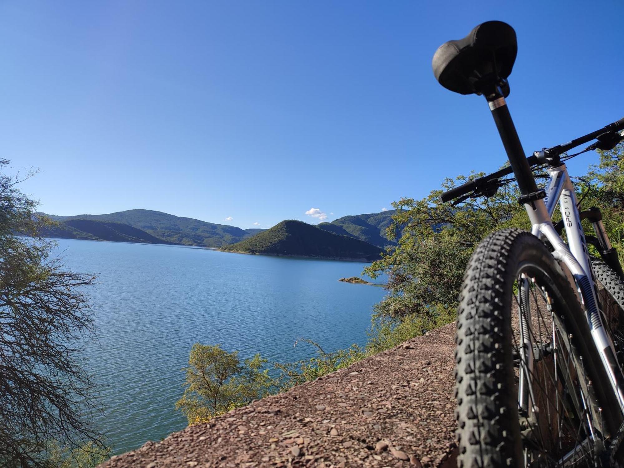 Terrazas Del Lago 카브라 코랄 외부 사진